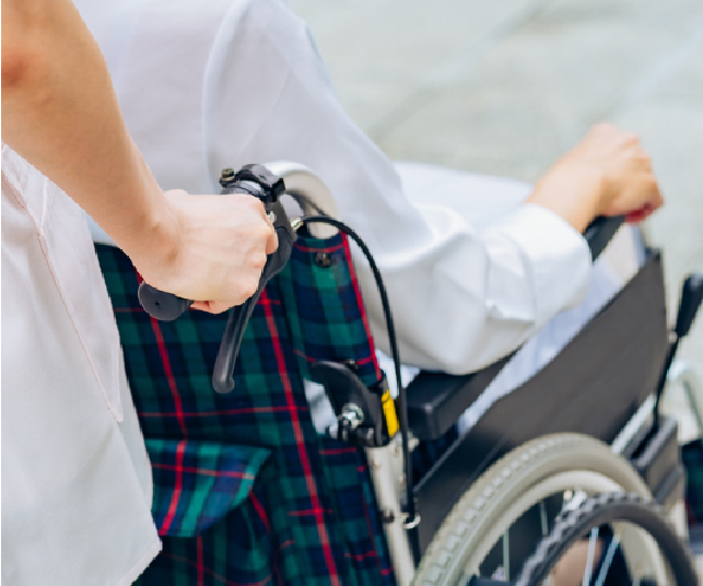 Atencion Sociosanitaria A Personas Dependientes En Instituciones Sociales